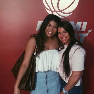 Meet your Posher, Deja